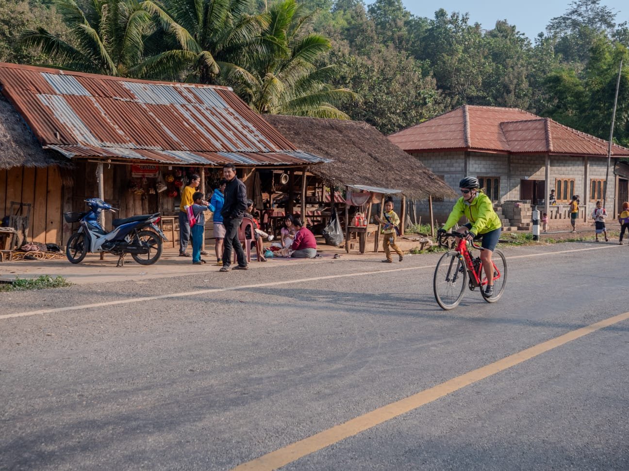 De Ultieme Gids voor een Actieve Vakantie in Laos: Fietsen door het Land van een Miljoen Olifanten